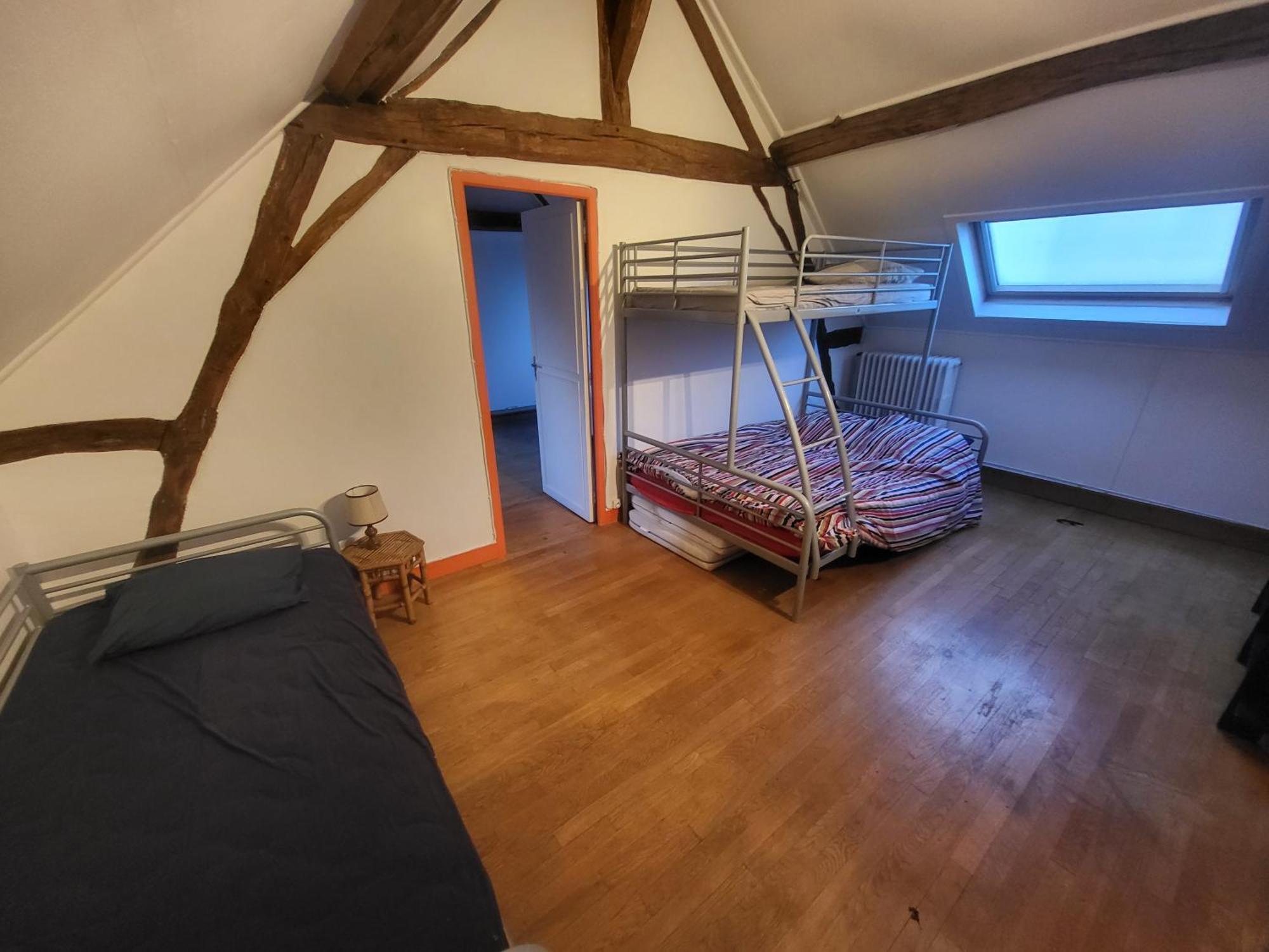Bed and Breakfast Les Oiseaux De Passage Escolives-Sainte-Camille Exteriér fotografie